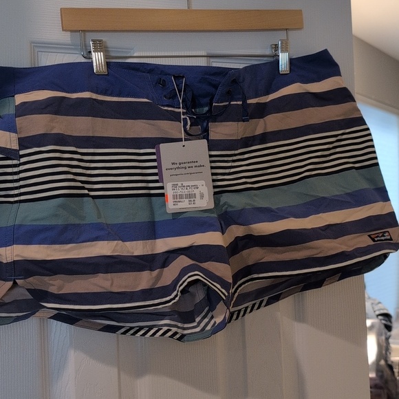 Patagonia Other - Patagonia Women’s Swim Shorts Size 18